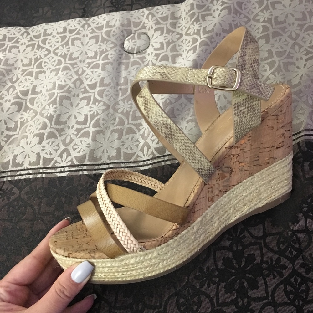 Aldo Wedges
